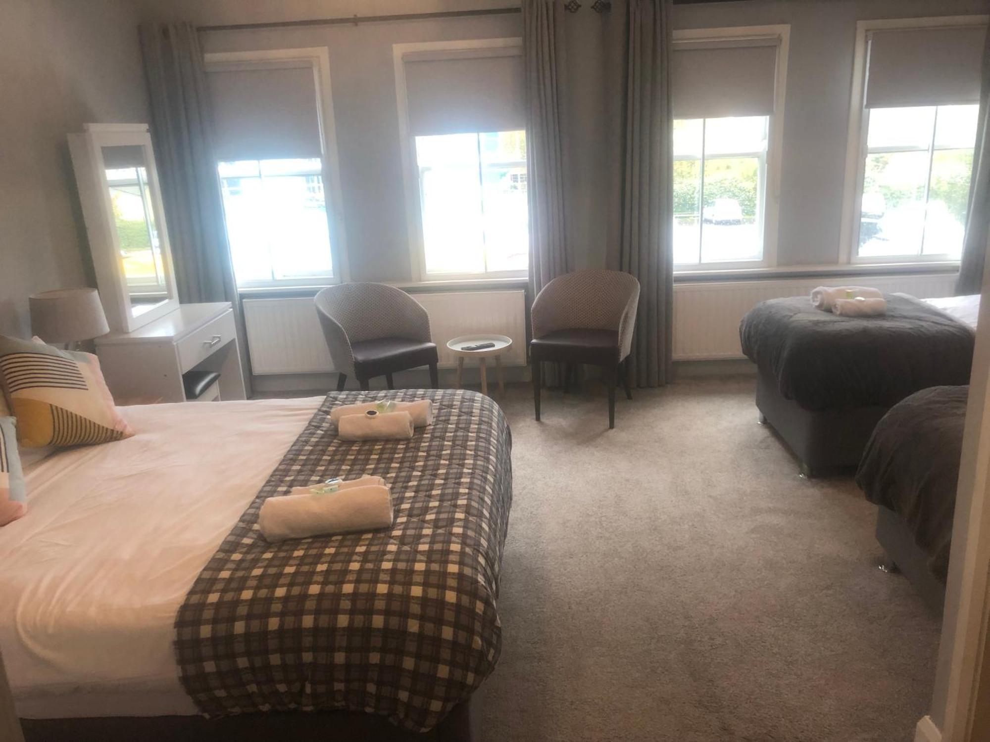 The Bowers Bar & Restaurant Otel Ballinrobe Dış mekan fotoğraf